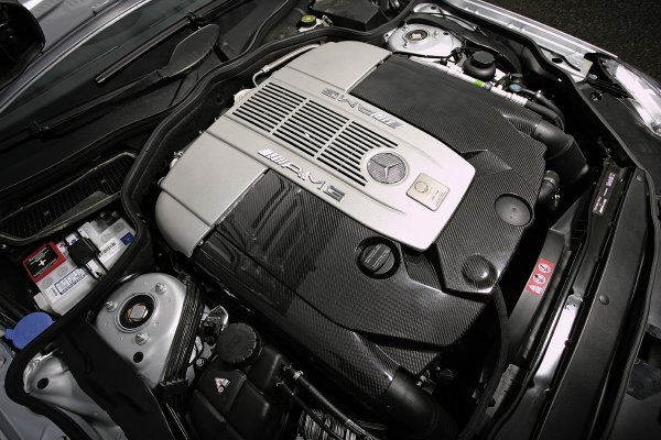 Mercedes Benz SL65AMG.